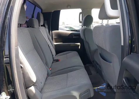 2010 Toyota Tundra Grade 4.6L V8 из США, поврежденный, VIN 5TFRM5F18AX019669